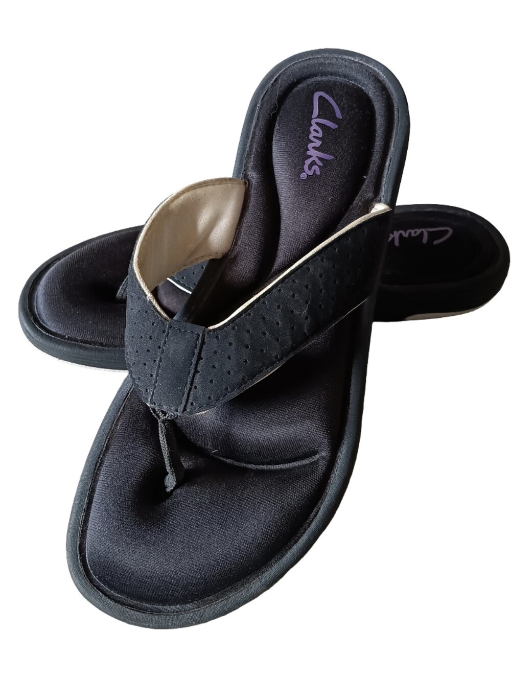 🖤 Clarks Cloudsteppers Sandals Memory Foam Comfort Womens 6 Black Thong Summer